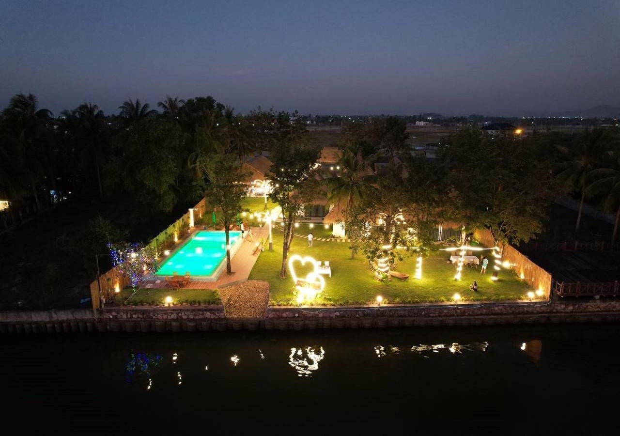 Sea Sand Resort Kampot Exterior foto